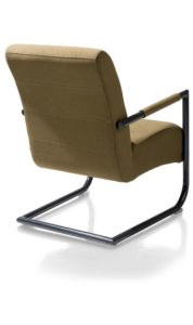 Henders en Hazel Angelica fauteuil met zwart frame achter