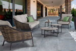 Wicker loungesets