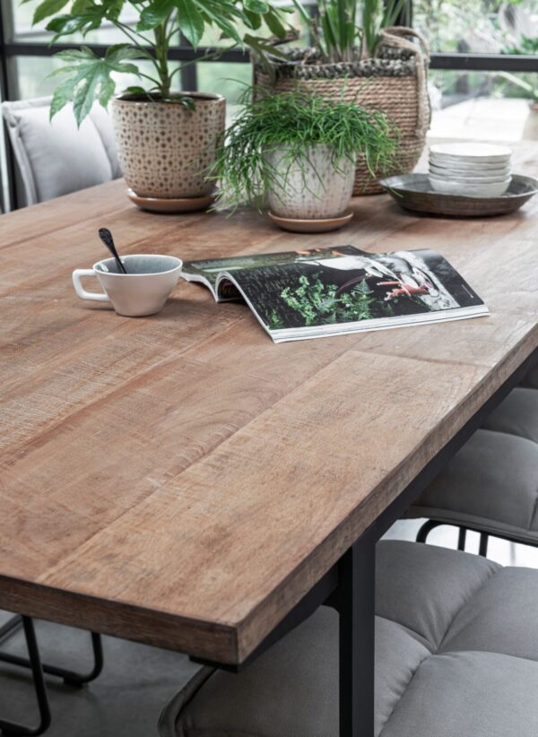 DTP Home Odeon eetkamertafel details
