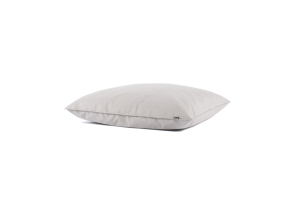 Bryck Pill-O 120x120 Smooth Semi-White