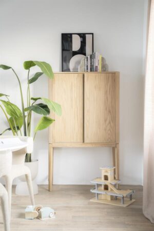 Eleonora Harvey Kabinet