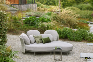 AppleBee_2025_ChillOut_daybed_Lounge_Amb_HRML_