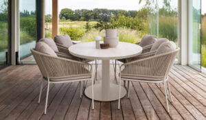 Yoi Covo coffee table 120 x 60 cm oval