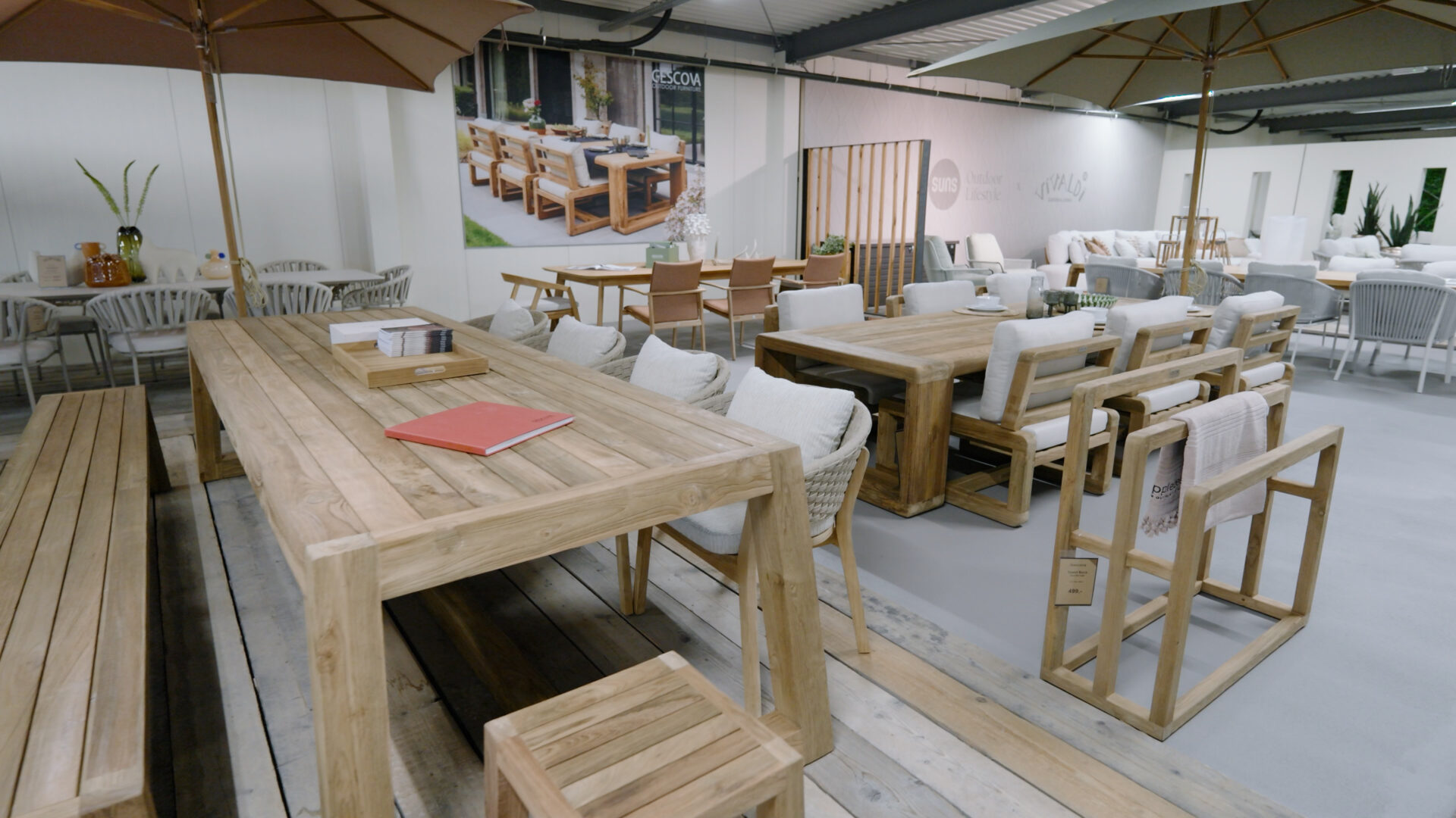 Showroom