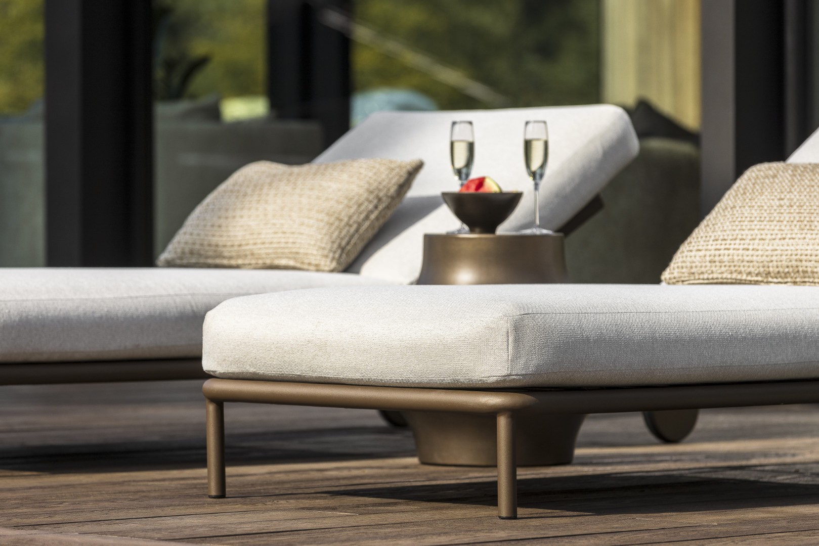 Borek Alvaro Side Table